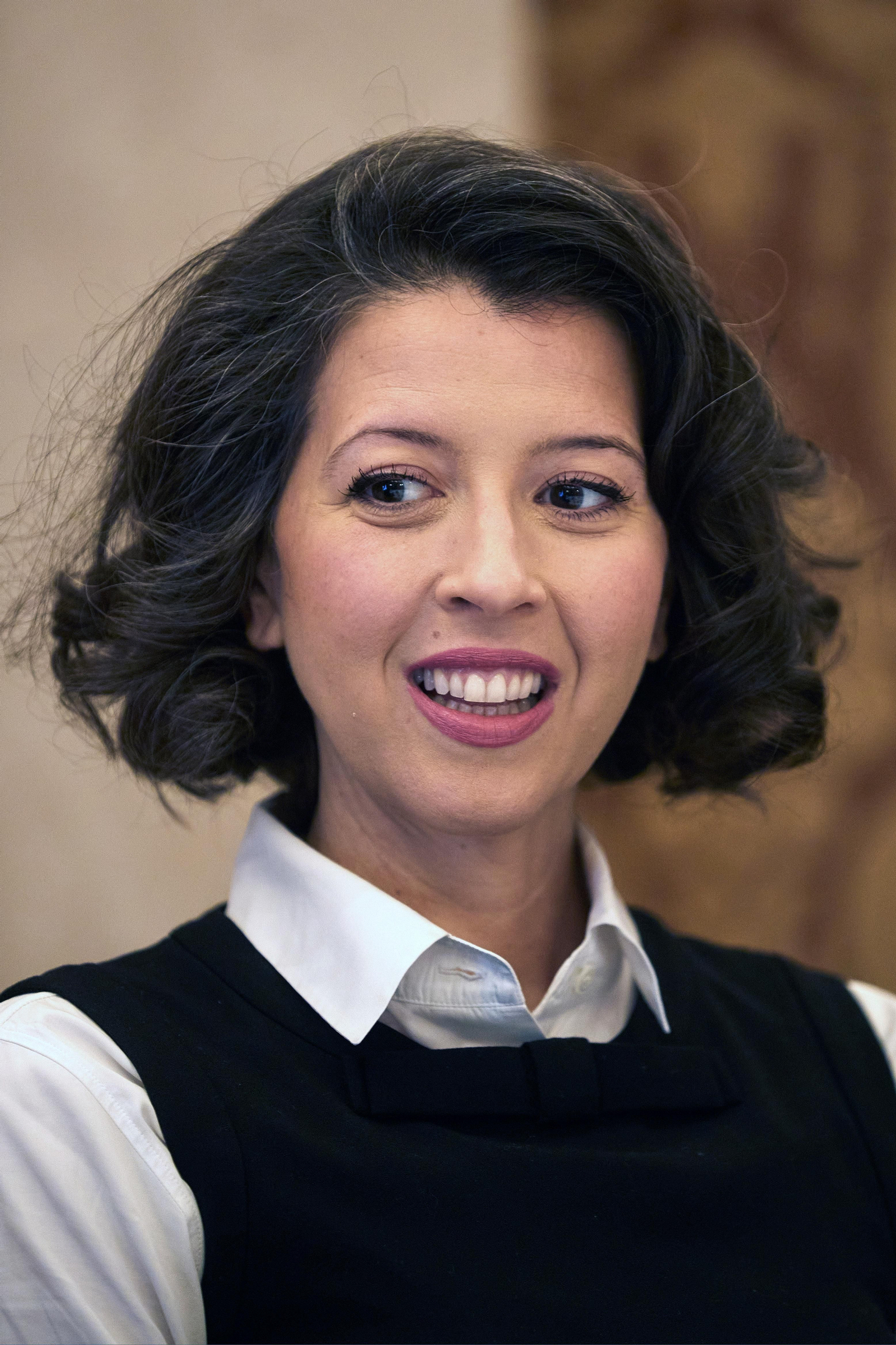 La soprano norteamericana Lisette Oropesa, una de las grandes voces líricas de hoy, durante un encuentro con la prensa este viernes en el Teatro Real Encuentro con la prensa de la soprano norteamericana Lisette Oropesa en el Teatro Real con motivo del concierto que ofrecerá en este espacio el 30 de marzo. EFE / Miguel Osés