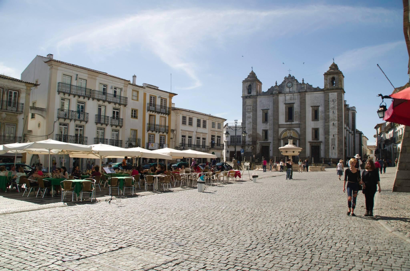 Plaza Giraldo en Évora, Portugal
