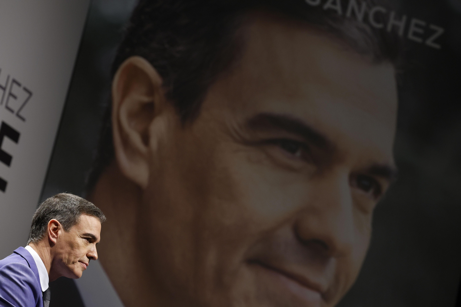 Sánchez, en el Día del Libro: "Celebramos juntos la literatura, las historias y la palabra"