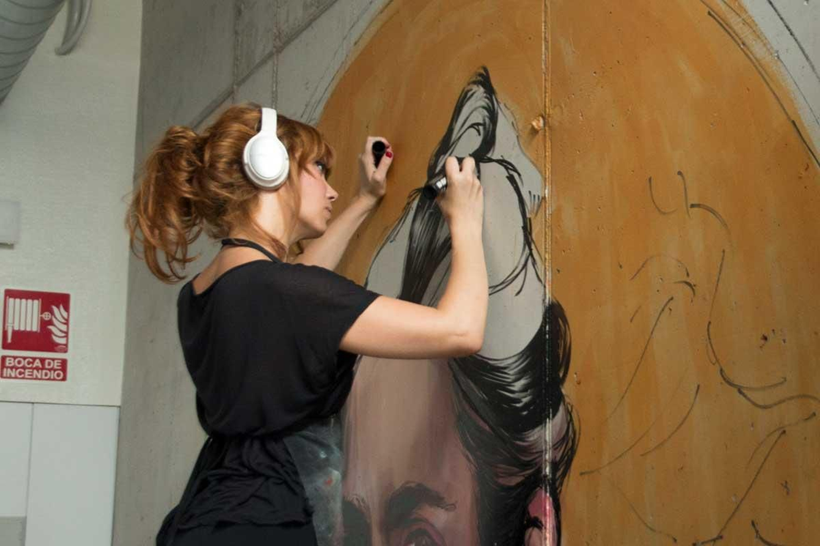 Canciones con protagonistas