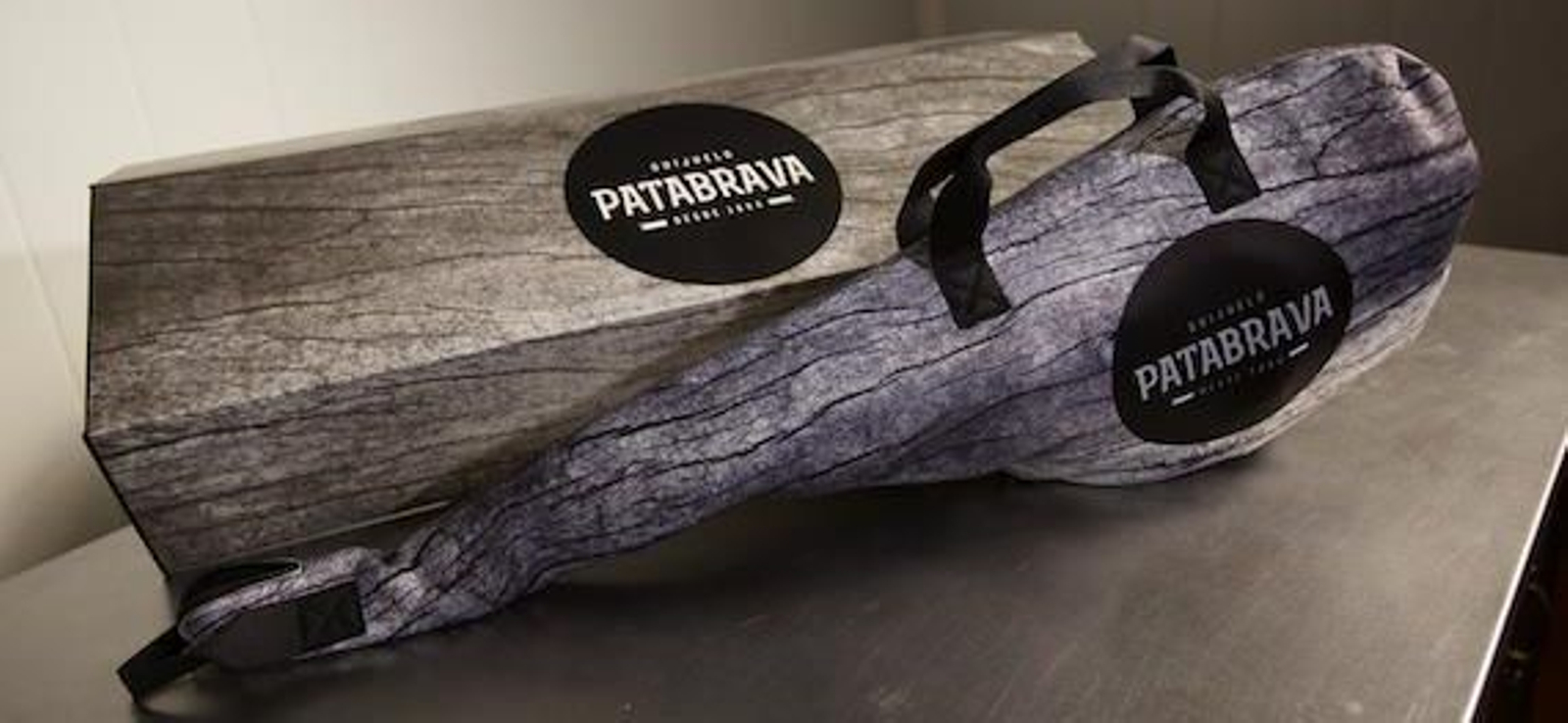 El jamón PATABRAVA que se viste de neopreno.